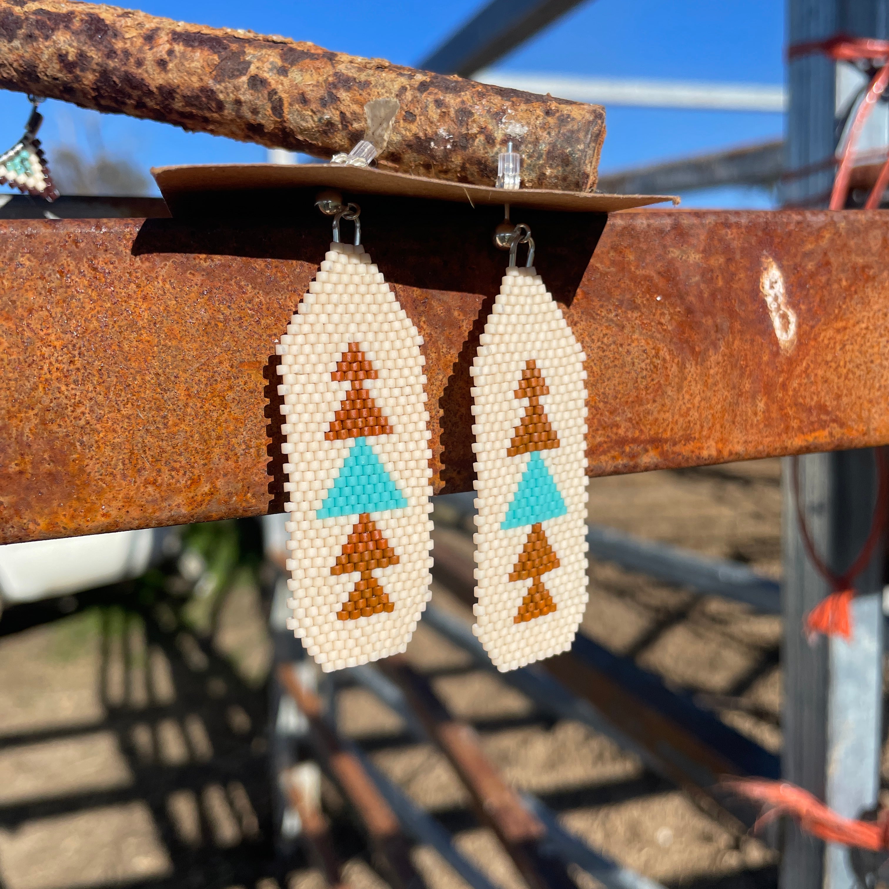 Beaded Dangle Earring-Western Culture Leather