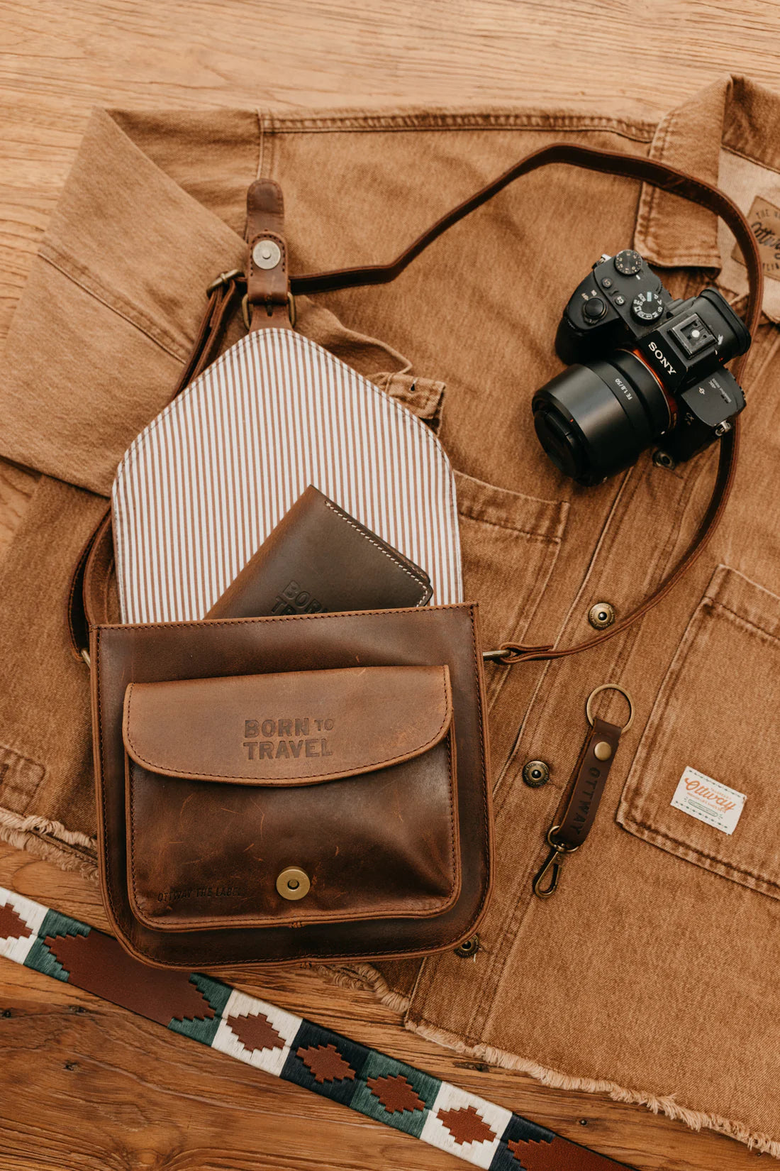 Traveller Handcrafted Leather Bag-Western Culture Leather