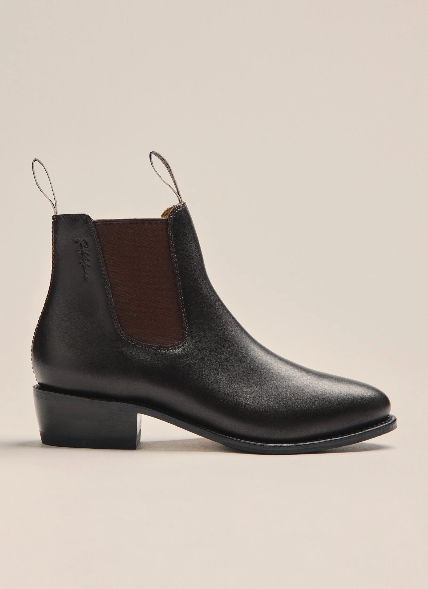 Helen KIDMAN-Western Culture Leather