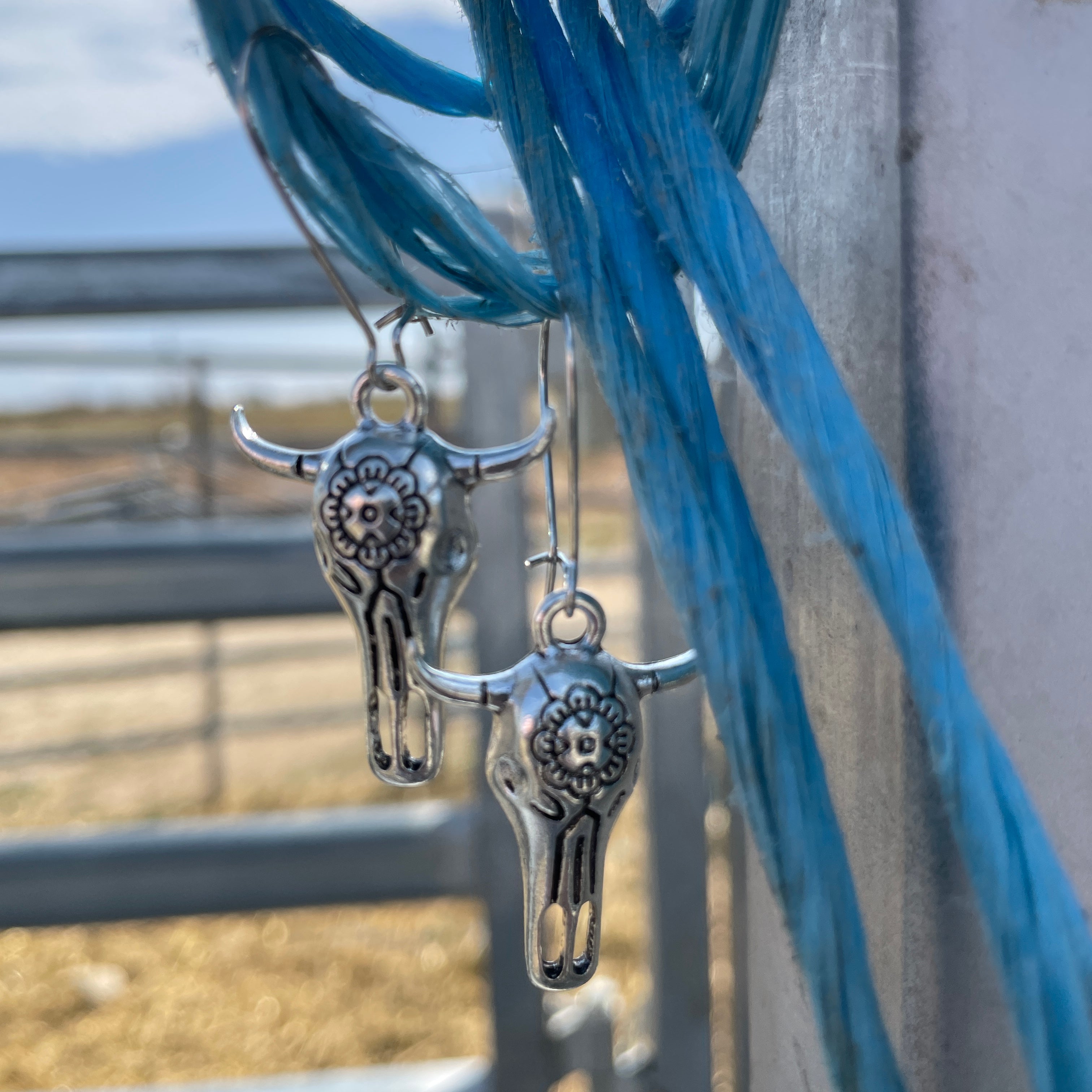 Bull Skull Earring-Western Culture Leather