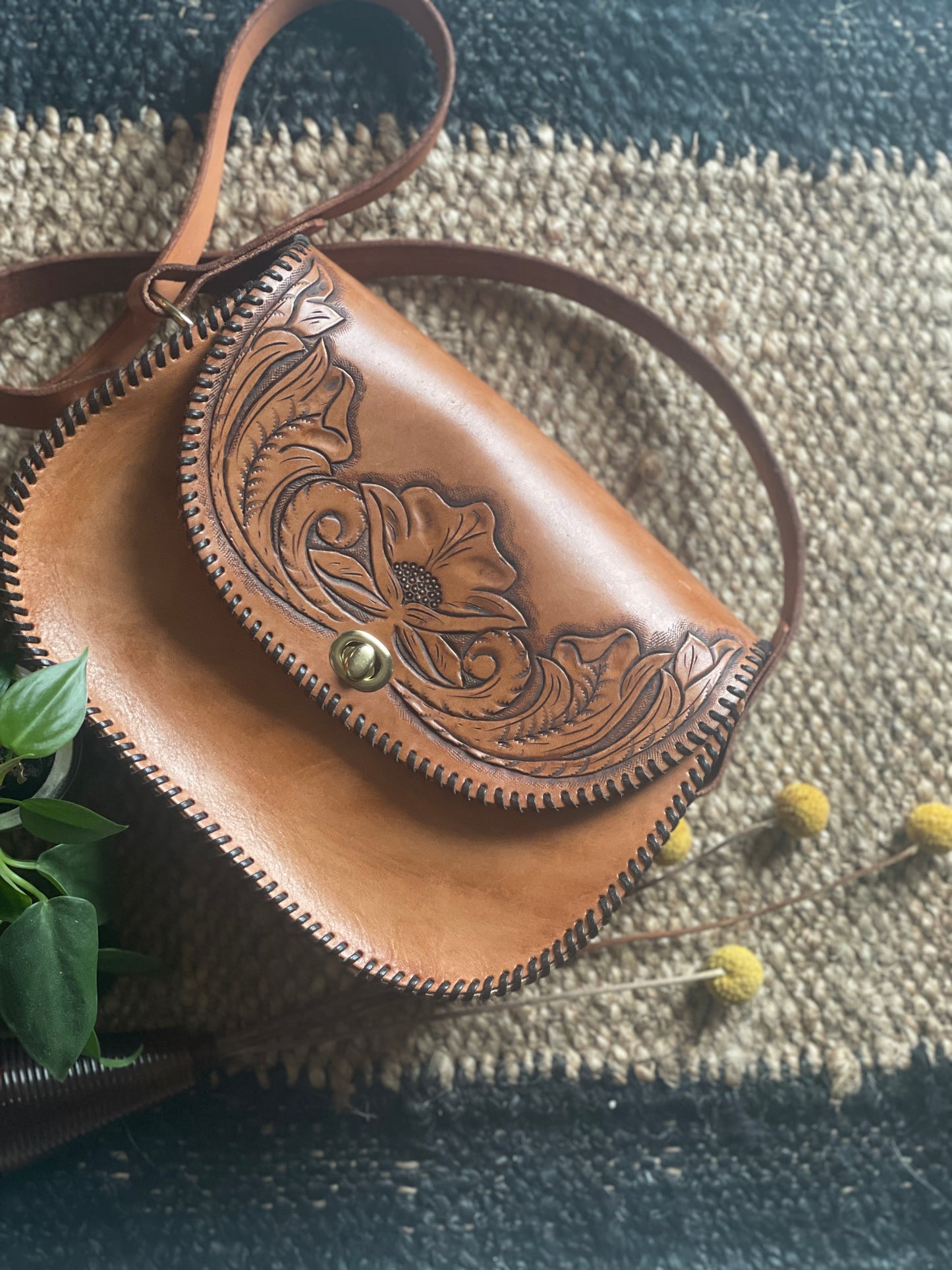 Vintage inspired Hand tooled leather hang bag-Western Culture Leather