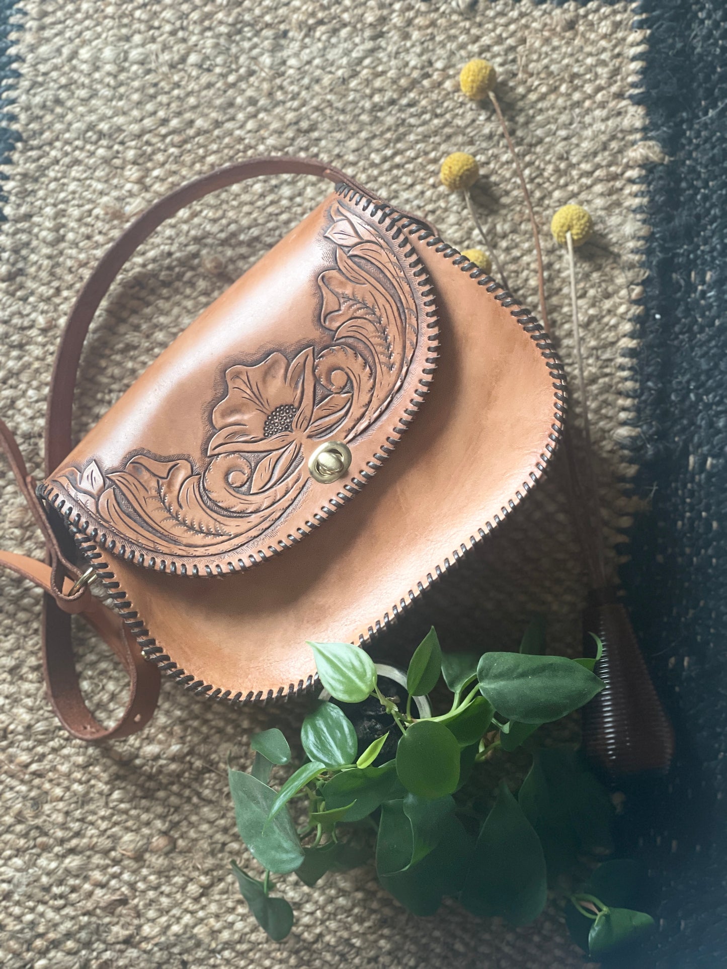 Vintage inspired Hand tooled leather hang bag-Western Culture Leather